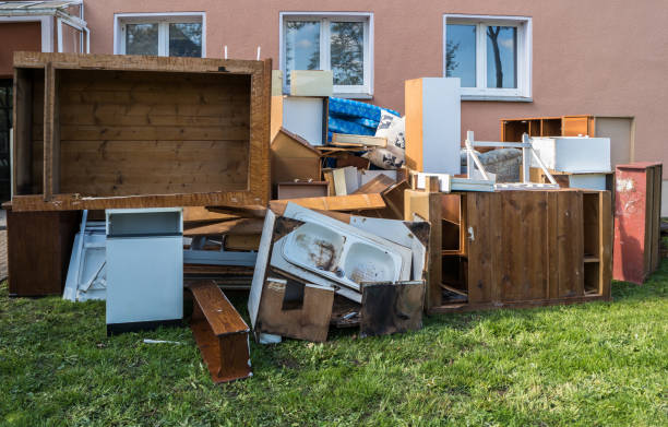 Best Yard Waste Removal  in Ilion, NY